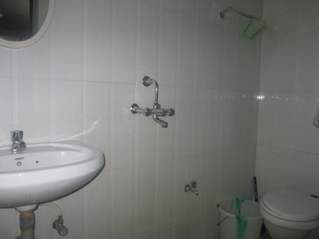 Subhash Guest House Baga Habitación foto